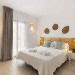 Altos Naira 3a By Escape Villa