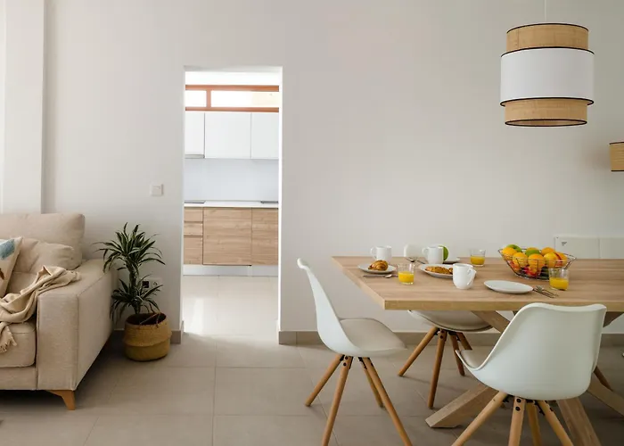 Altos Naira 3a By Escape