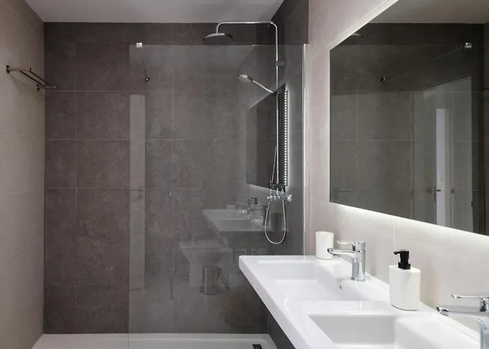 Altos Naira 3a By Escape * بلايا بلانكا